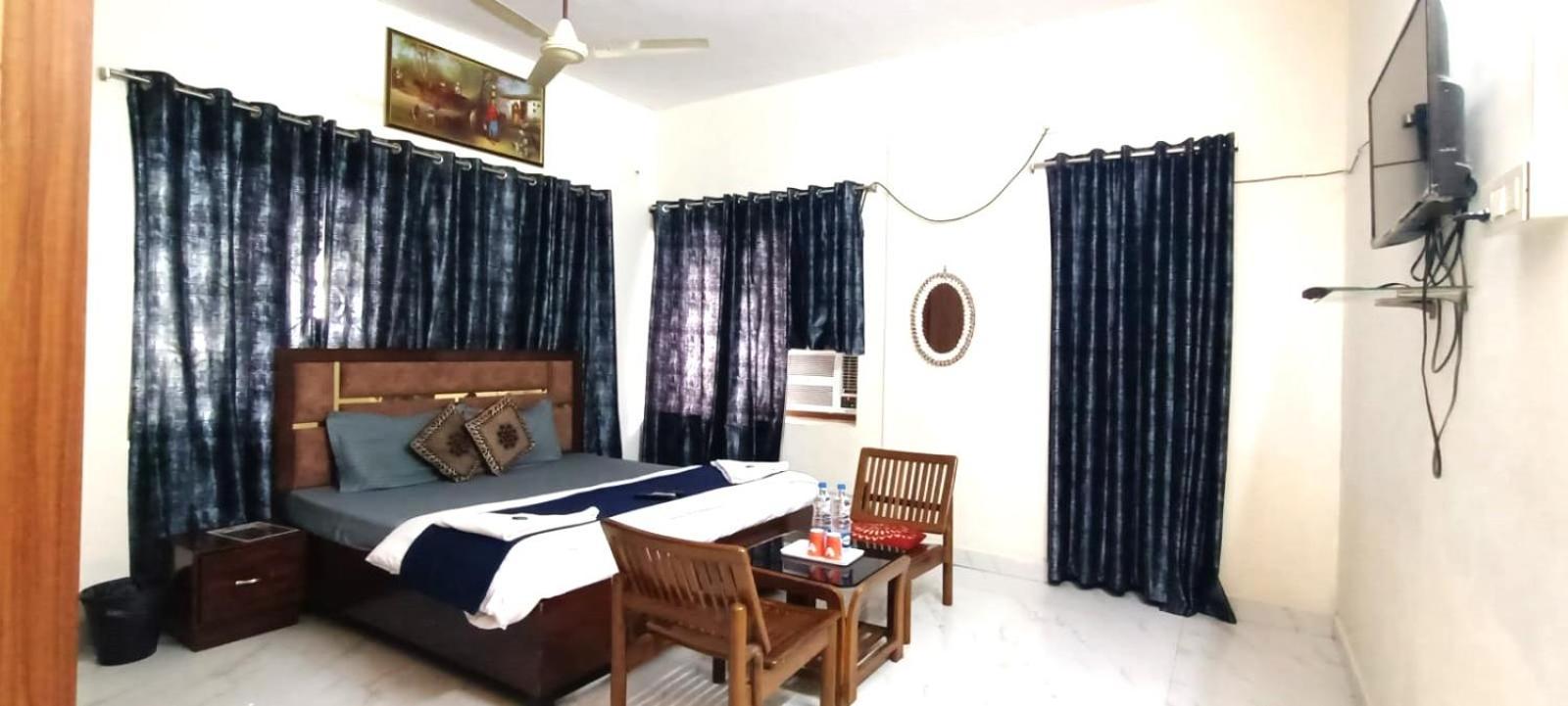 Zora Park Hotel Visakhapatnam Exterior foto